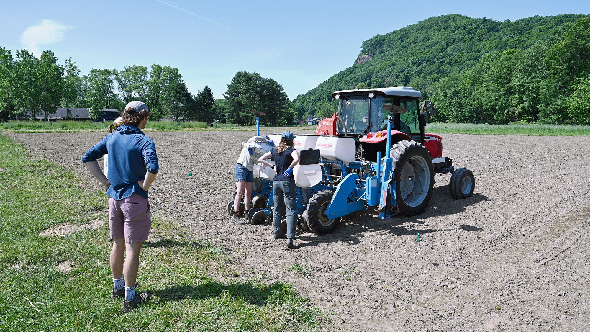 UMass farm lab in Sunderland MA